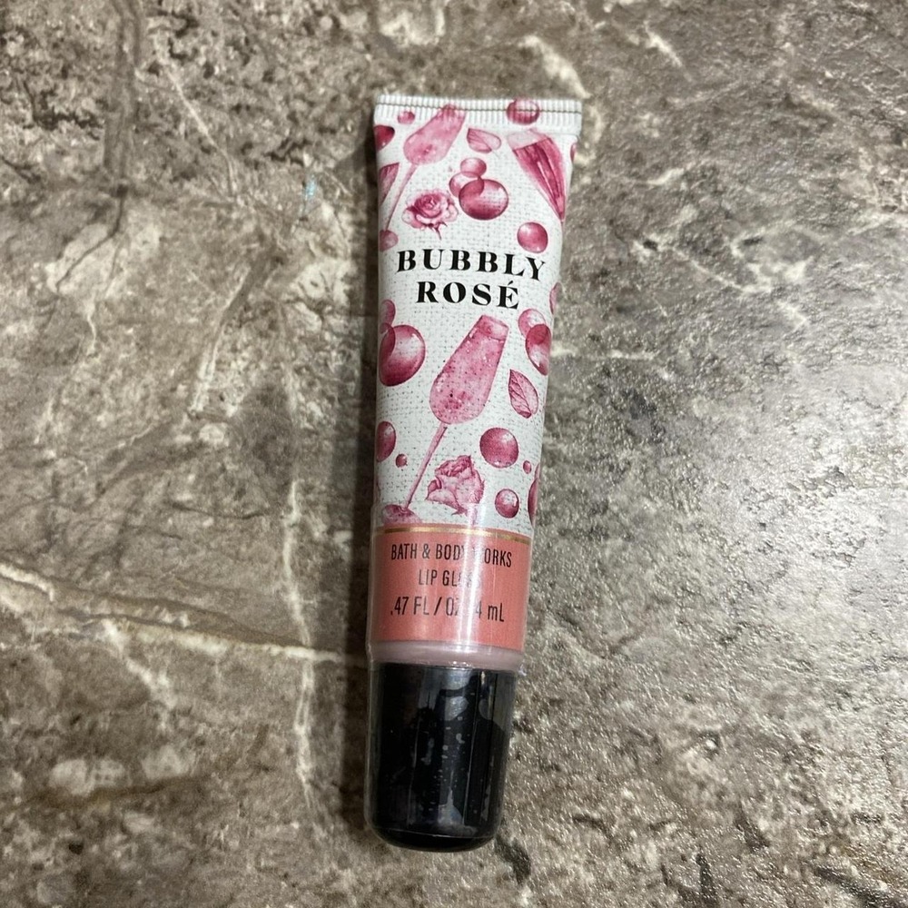 Bubbly Rose Lip Gloss Bath And Body Works .47 oz‎ New Sealed